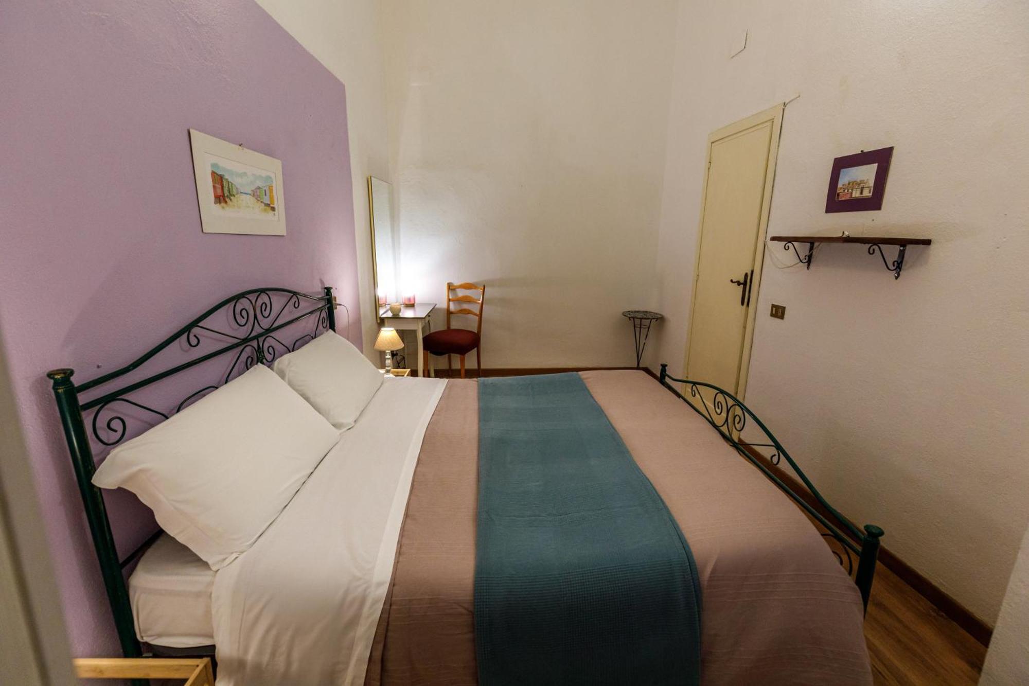 Onlyrooms III - Recommended For Under 30S Cagliari Room photo